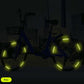 🎃Halloween Deal 50% OFF!🚲🚗 Universellt Reflekterande Däckklistermärke – Ökar Synligheten, Säkerhet & Stil för Cykel, Barnvagn & Mer ✨