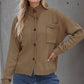 Lässige, einfarbige Strickjacke mit Knopfleiste