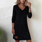 Damen-Strickkleid mit langen Ärmeln und Wasserfallausschnitt