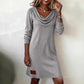 Damen-Strickkleid mit langen Ärmeln und Wasserfallausschnitt